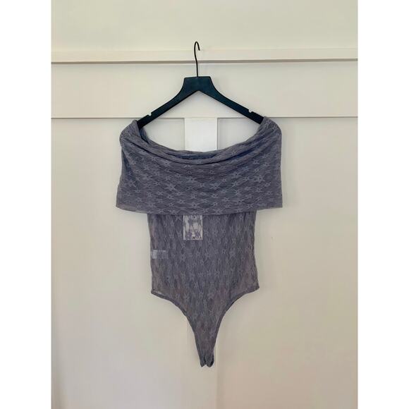 Zara Lace Bodysuit in Gray Large Floral Off The Shoulder Sheer Snap Classic - Picture 2 of 3